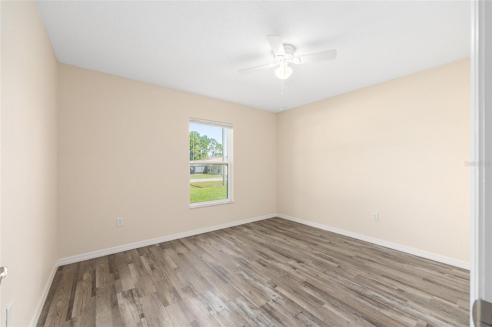 SILVER SPGS SHORES - Residential