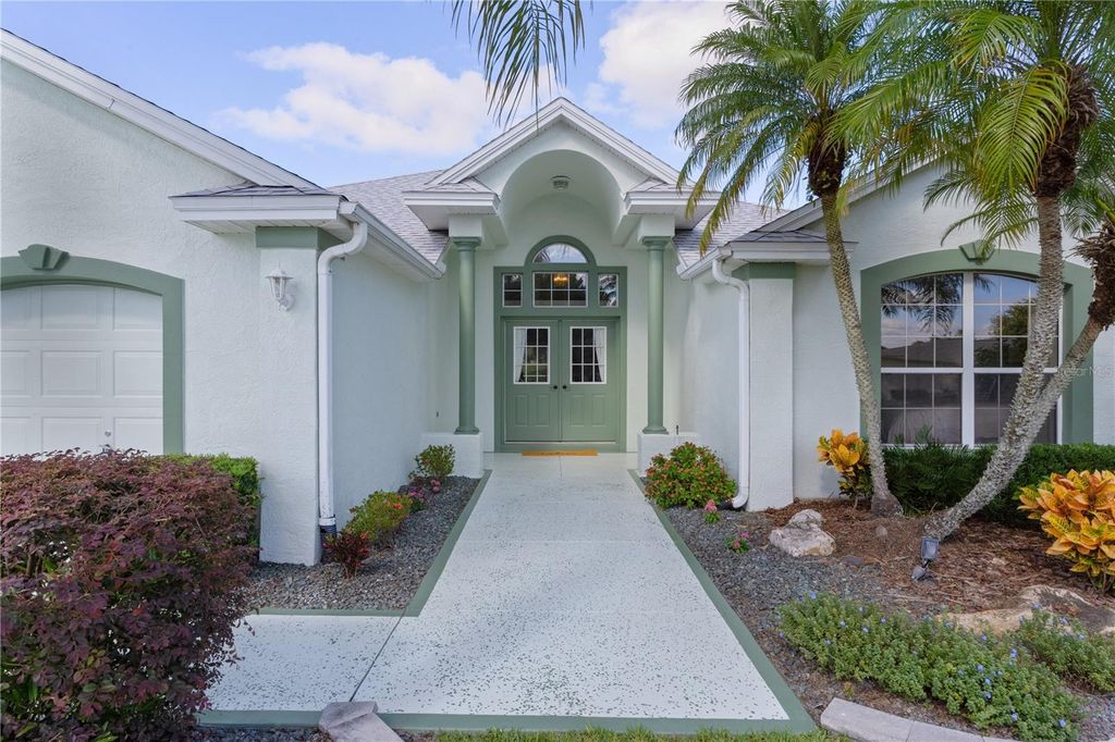 Photo of 2028 Palo Alto Avenue, The Villages, FL 32159 (MLS # G5103446)