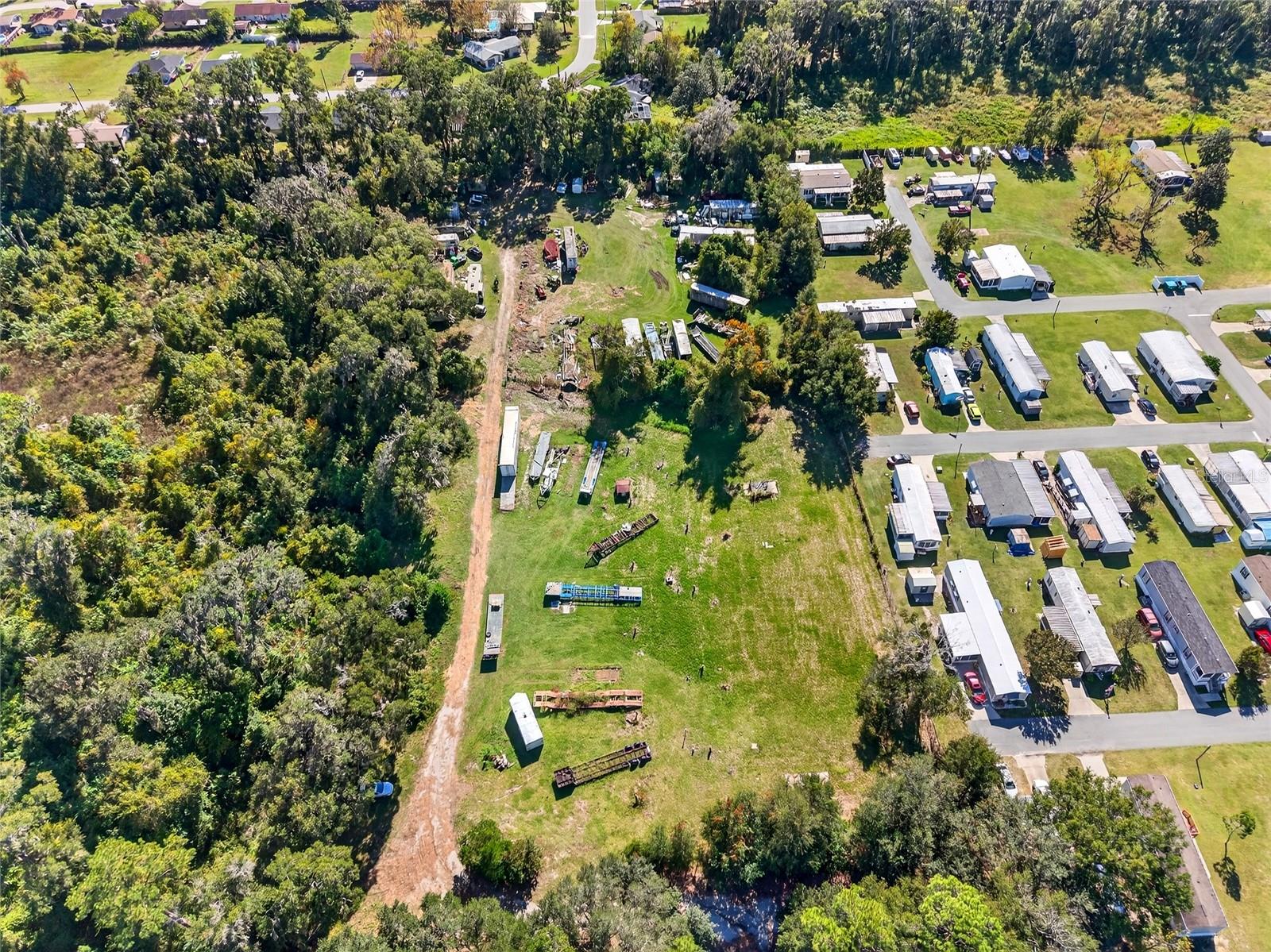 NORTH BELLEVIEW MOBILE HOME PARK - Land