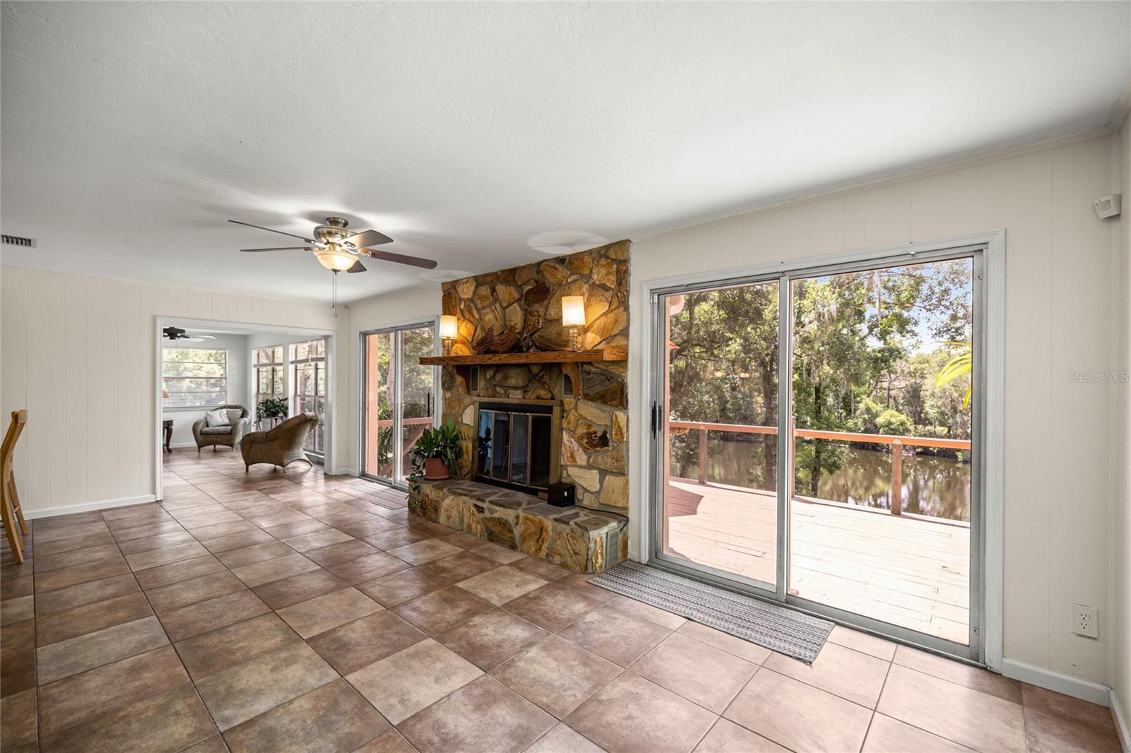 INDIAN COVE FARMS - Residential