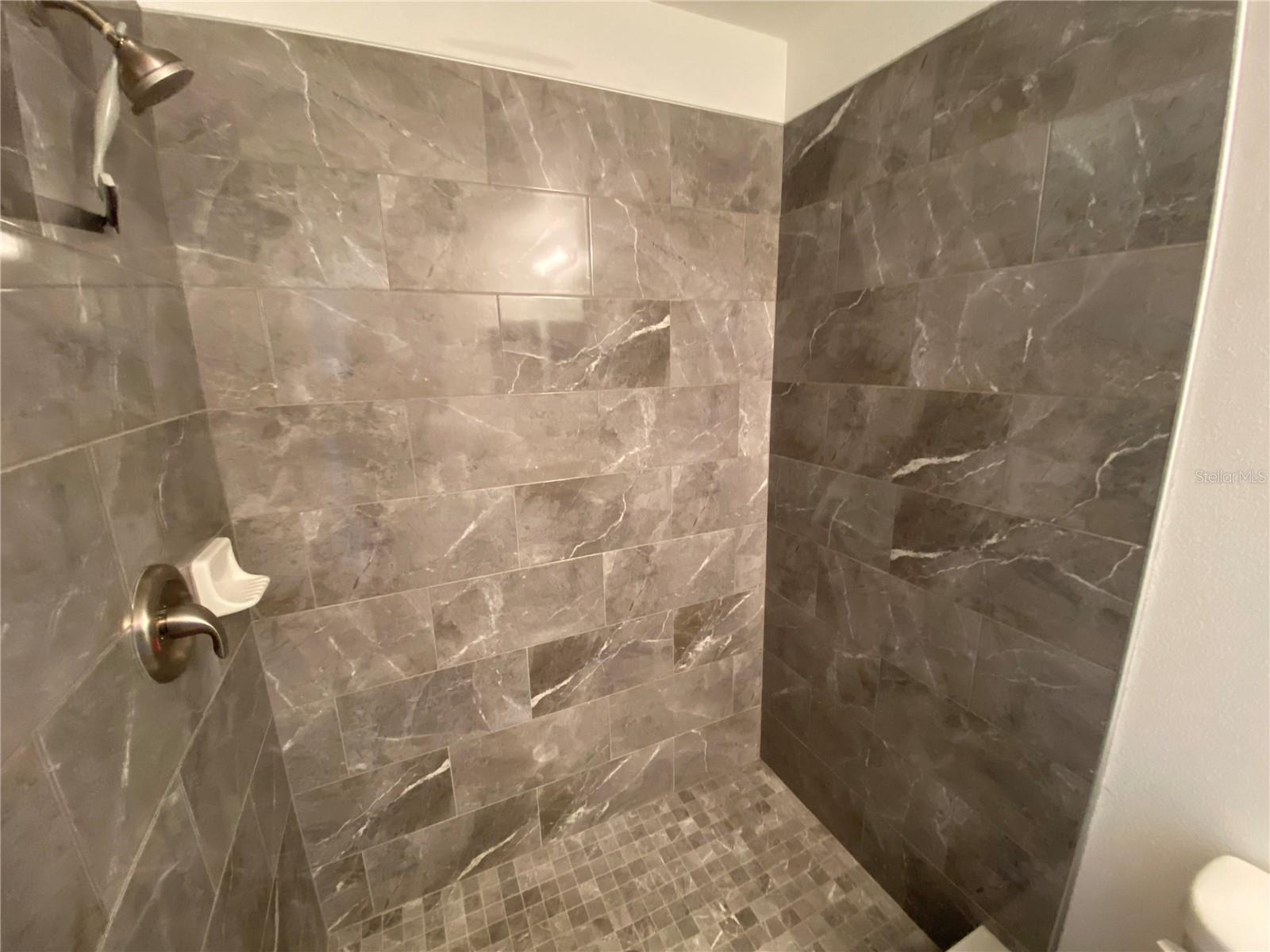 EAST UMATILLA - Residential