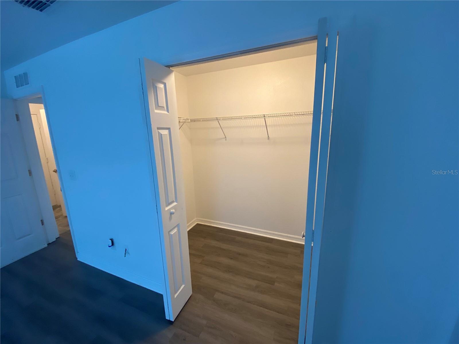 EAST UMATILLA - Residential