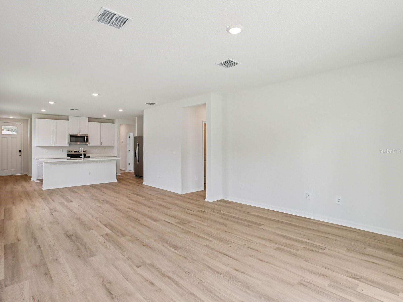 LEYLAND PRESERVE - Residential