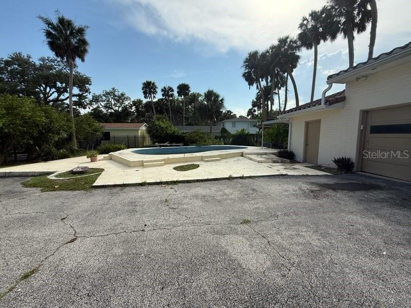 NORWOOD - Residential