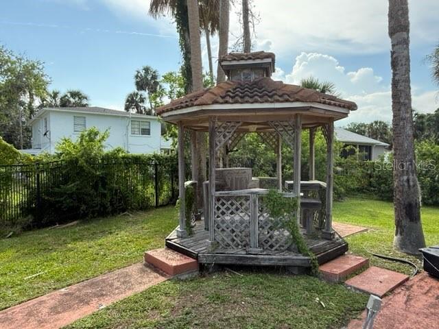 NORWOOD - Residential