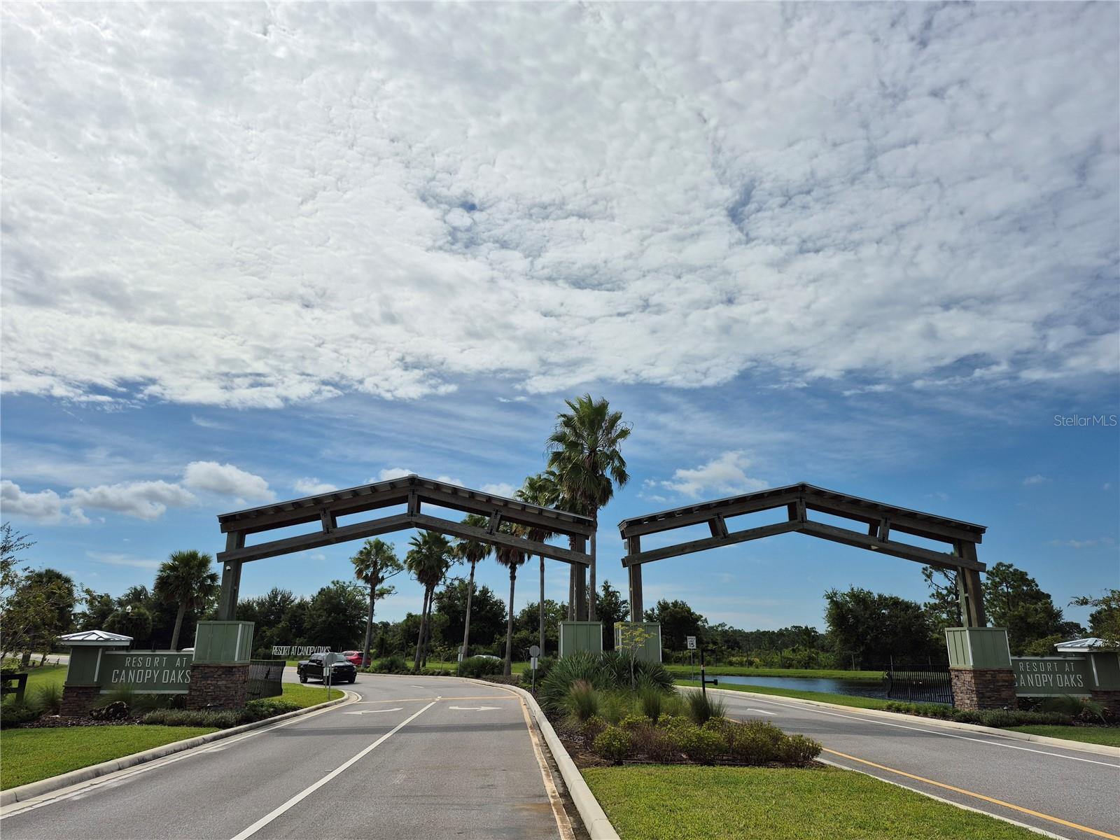 NONRESIDENTIAL CONDO - Land