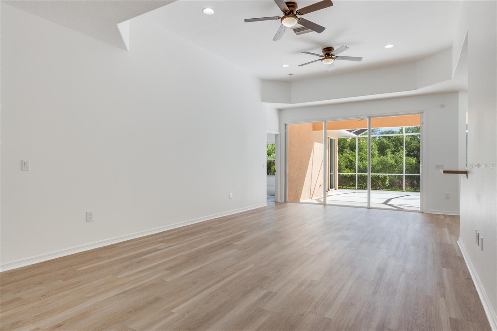 HERON CREEK - Residential