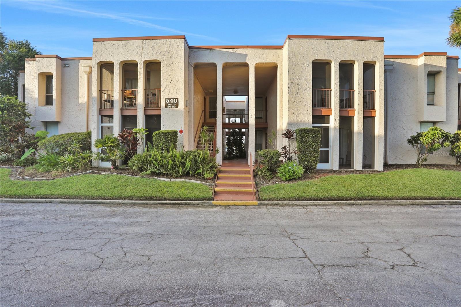 ROYAL ARMS CONDO - Residential