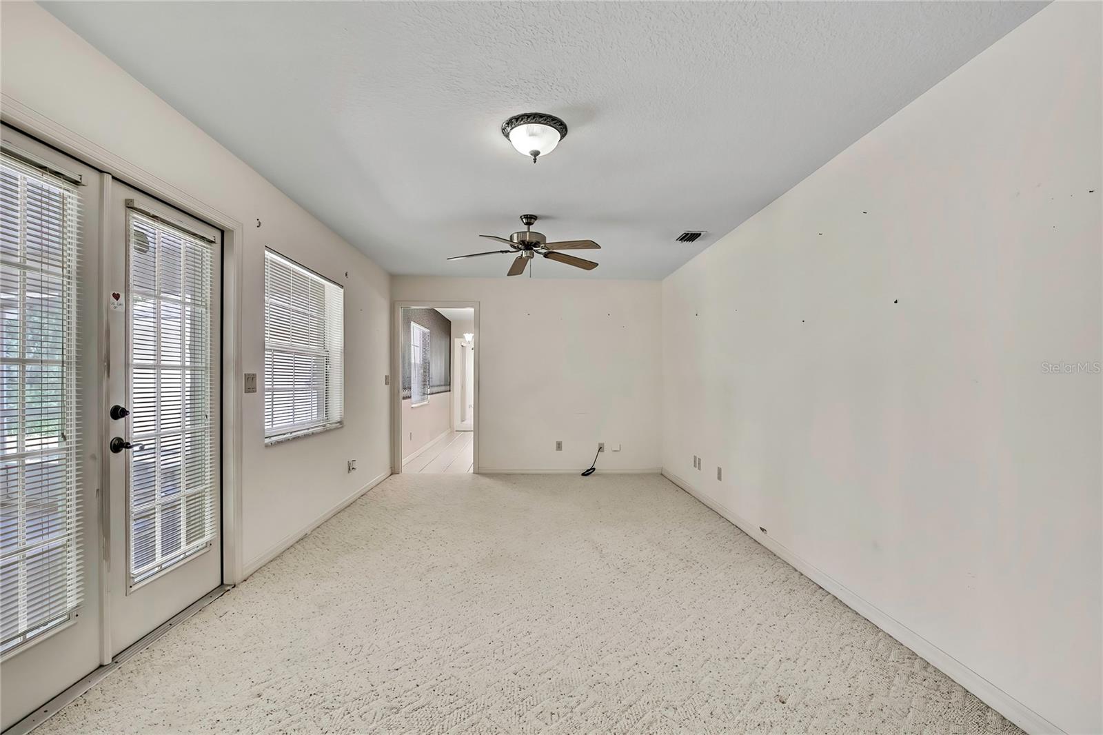 RAINBOW SPGS COUNTRY CLUB ESTATE - Residential