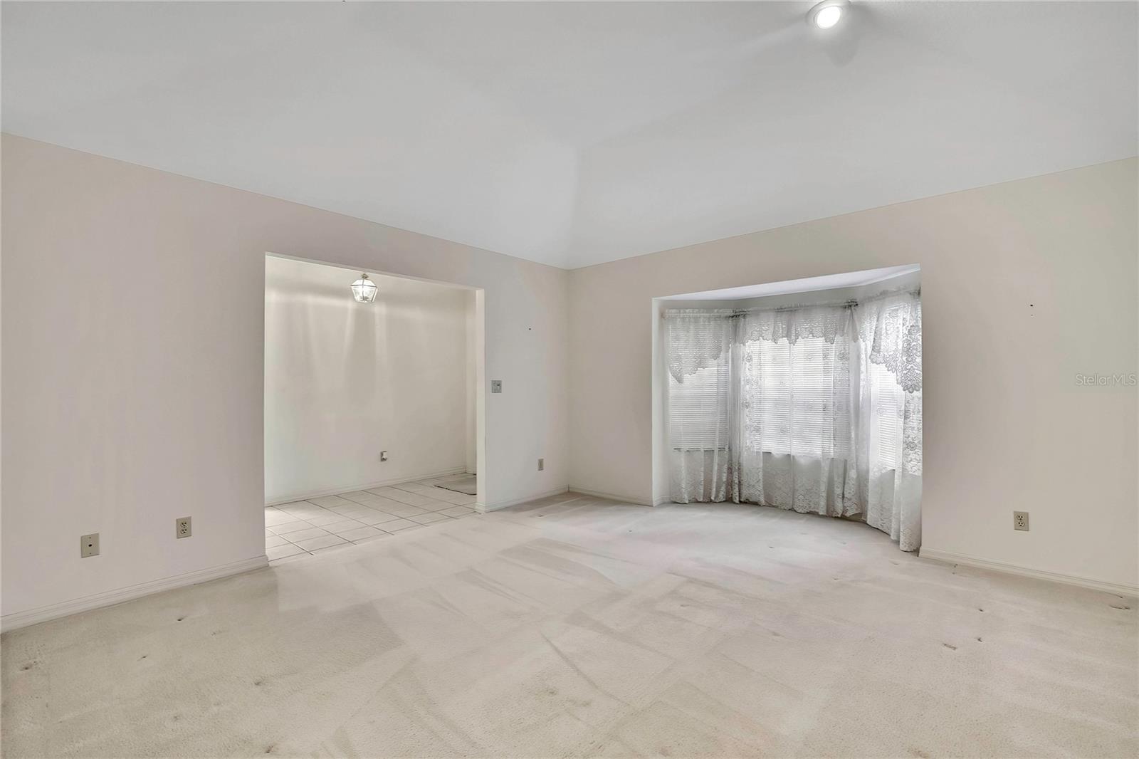 RAINBOW SPGS COUNTRY CLUB ESTATE - Residential