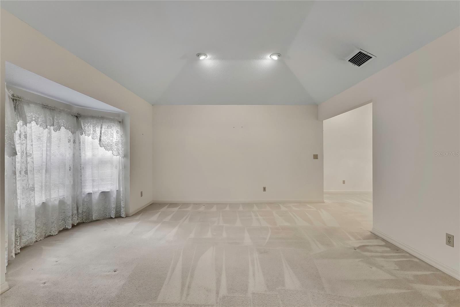 RAINBOW SPGS COUNTRY CLUB ESTATE - Residential