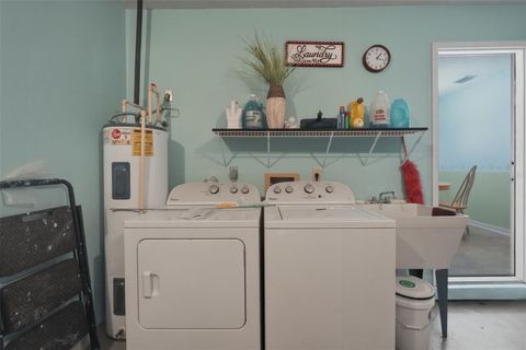 Tiny photo for 8556 SW 90th Lane #F, Ocala, FL 34481 (MLS # GC537936)