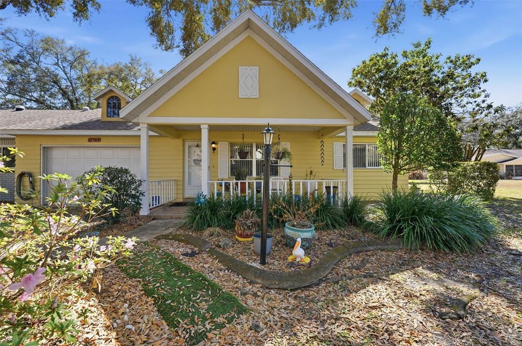 Photo of 8556 SW 90th Lane #F, Ocala, FL 34481 (MLS # GC537936)