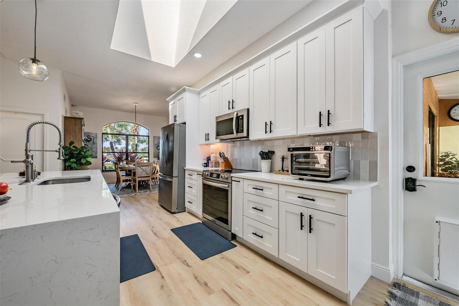 WYNDHAM LAKE SUB PH ONE - Residential