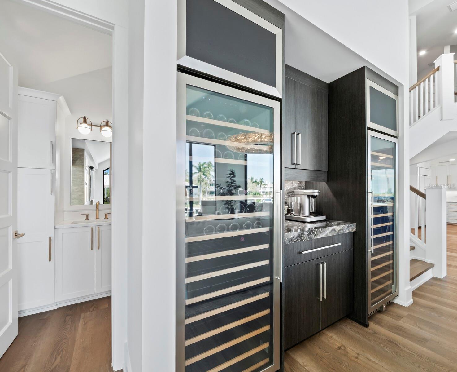 BAY ISLES - Residential