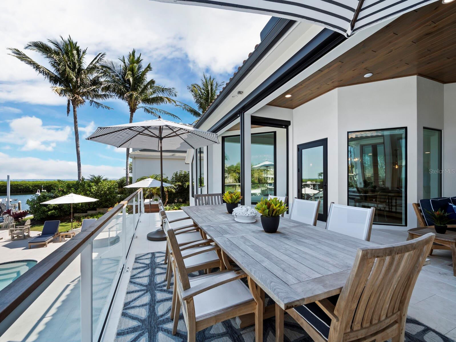 BAY ISLES - Residential