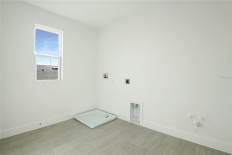 Tiny photo for 153 Waterstone Loop, Tavares, FL 32778 (MLS # S5131869)