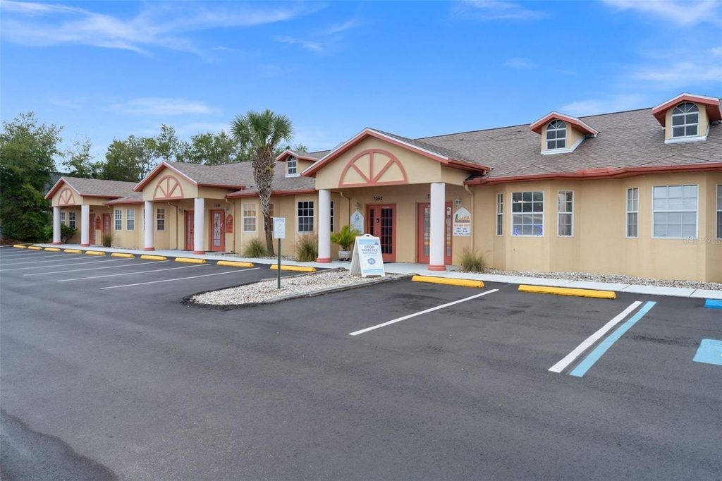 Photo of 7048 Mariner Boulevard, Spring Hill, FL 34609 (MLS # TB8455348)