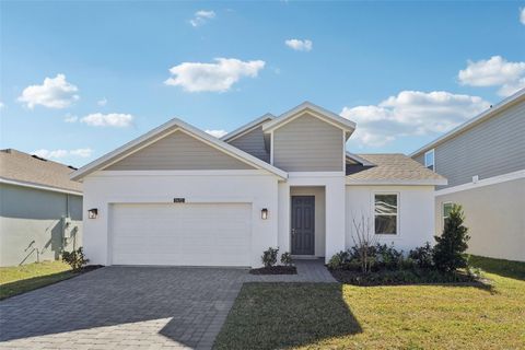 Photo of 5472 Hanover Square, Saint Cloud, FL 34771 (MLS # O6336223)