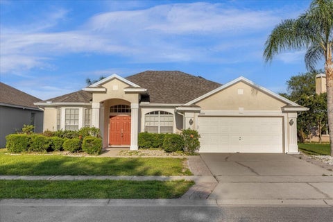 Photo of 13131 Luxbury Loop, Orlando, FL 32837 (MLS # O6414424)