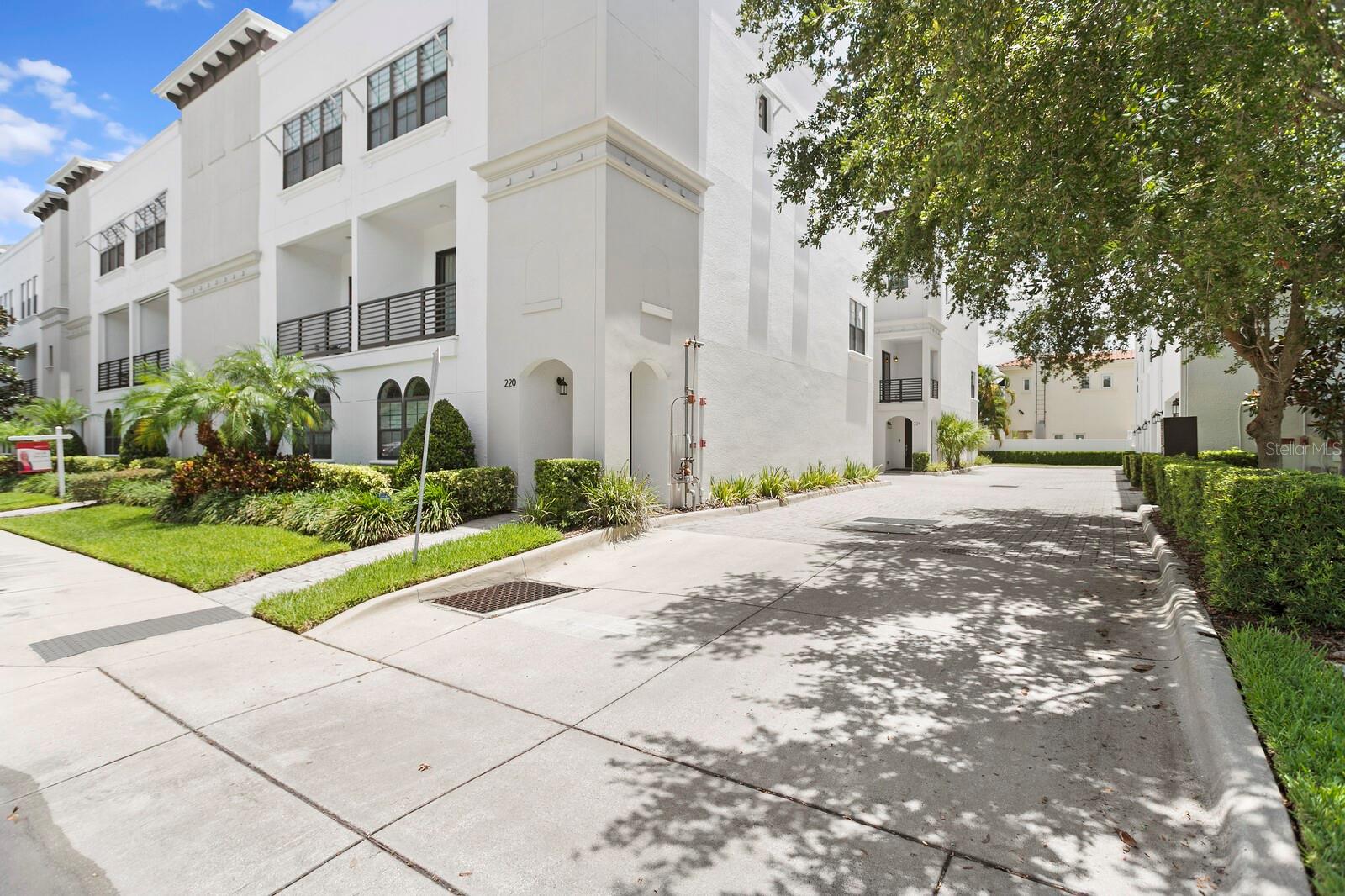 224 S AUDUBON AVENUE