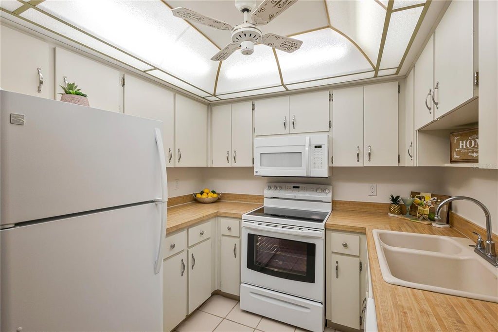 Photo of 2261 Shelly Drive #D, Palm Harbor, FL 34684 (MLS # TB8503311)