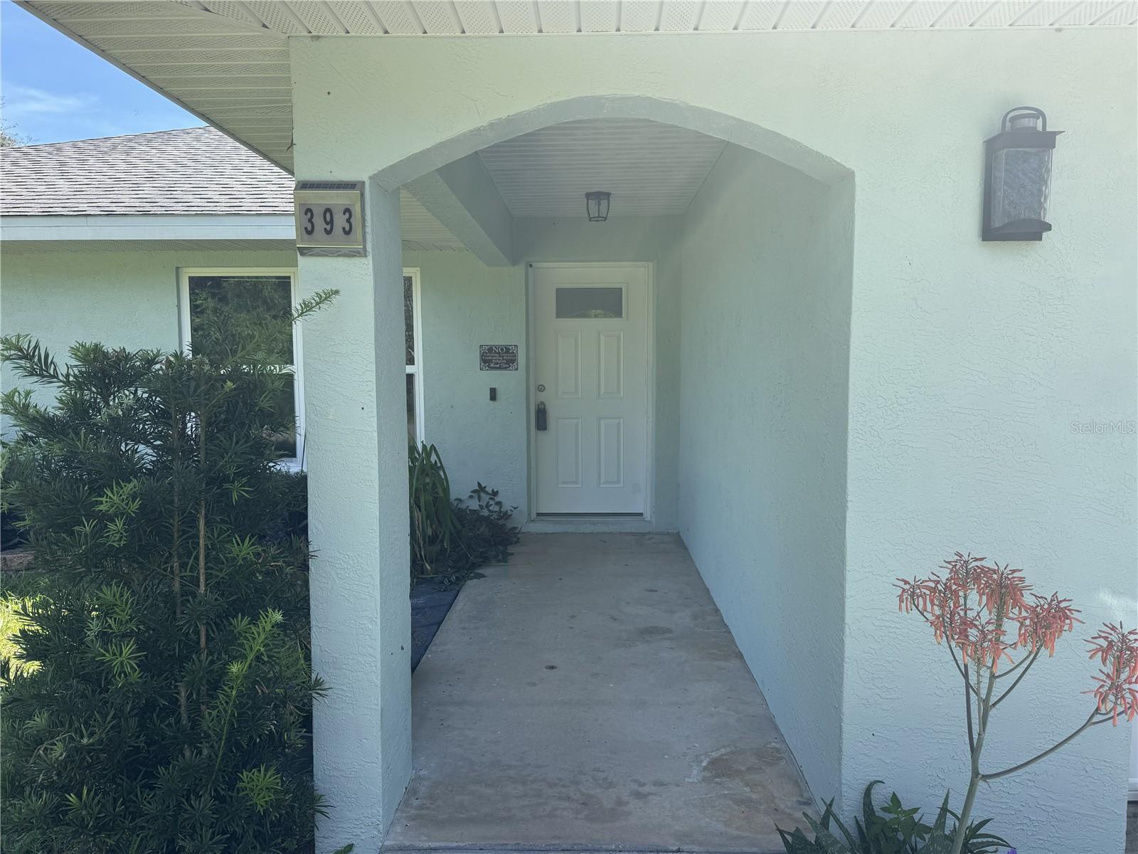 393 WALNUT AVENUE