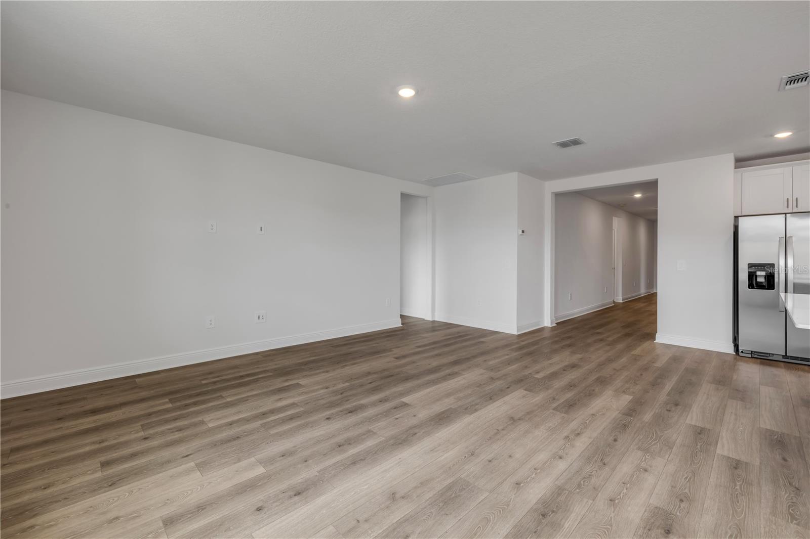 THE RESERVE AT HAMMOCK OAKS - Residential