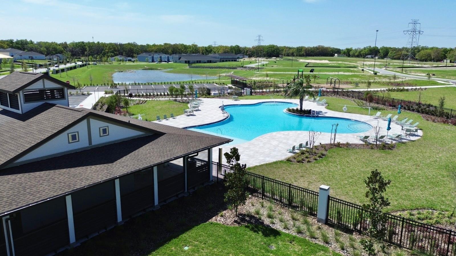 THE RESERVE AT HAMMOCK OAKS - Residential