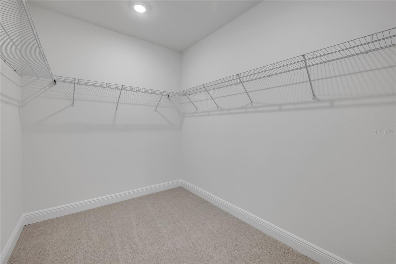 THE RESERVE AT HAMMOCK OAKS - Residential