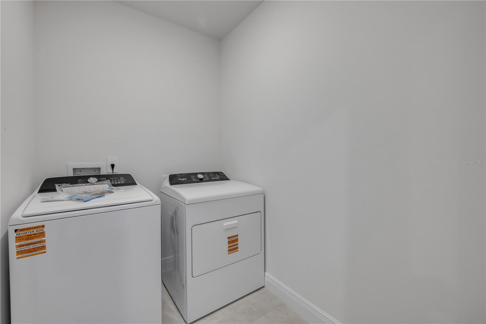 THE RESERVE AT HAMMOCK OAKS - Residential