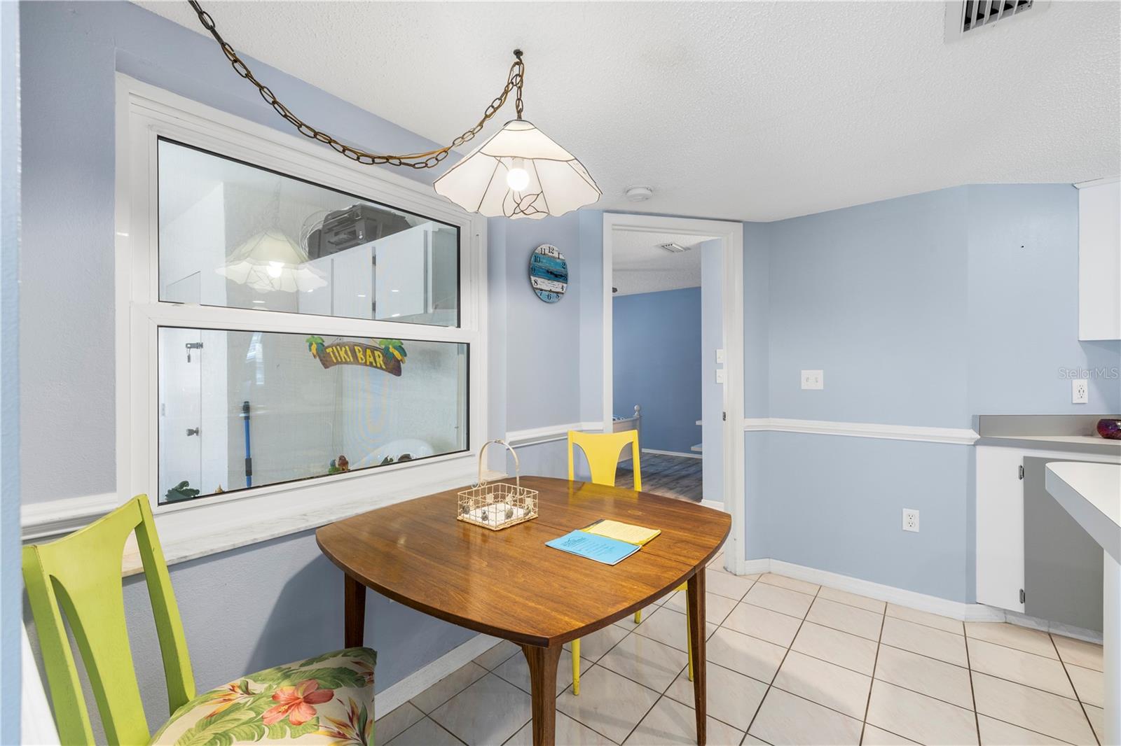 HOLIDAY LAKE VILLAS CONDO - Residential