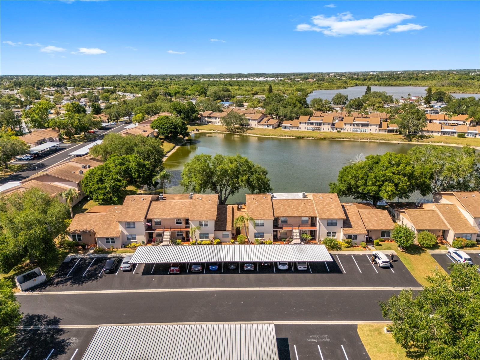 HOLIDAY LAKE VILLAS CONDO - Residential