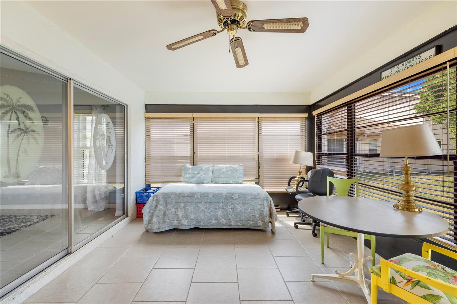 HOLIDAY LAKE VILLAS CONDO - Residential