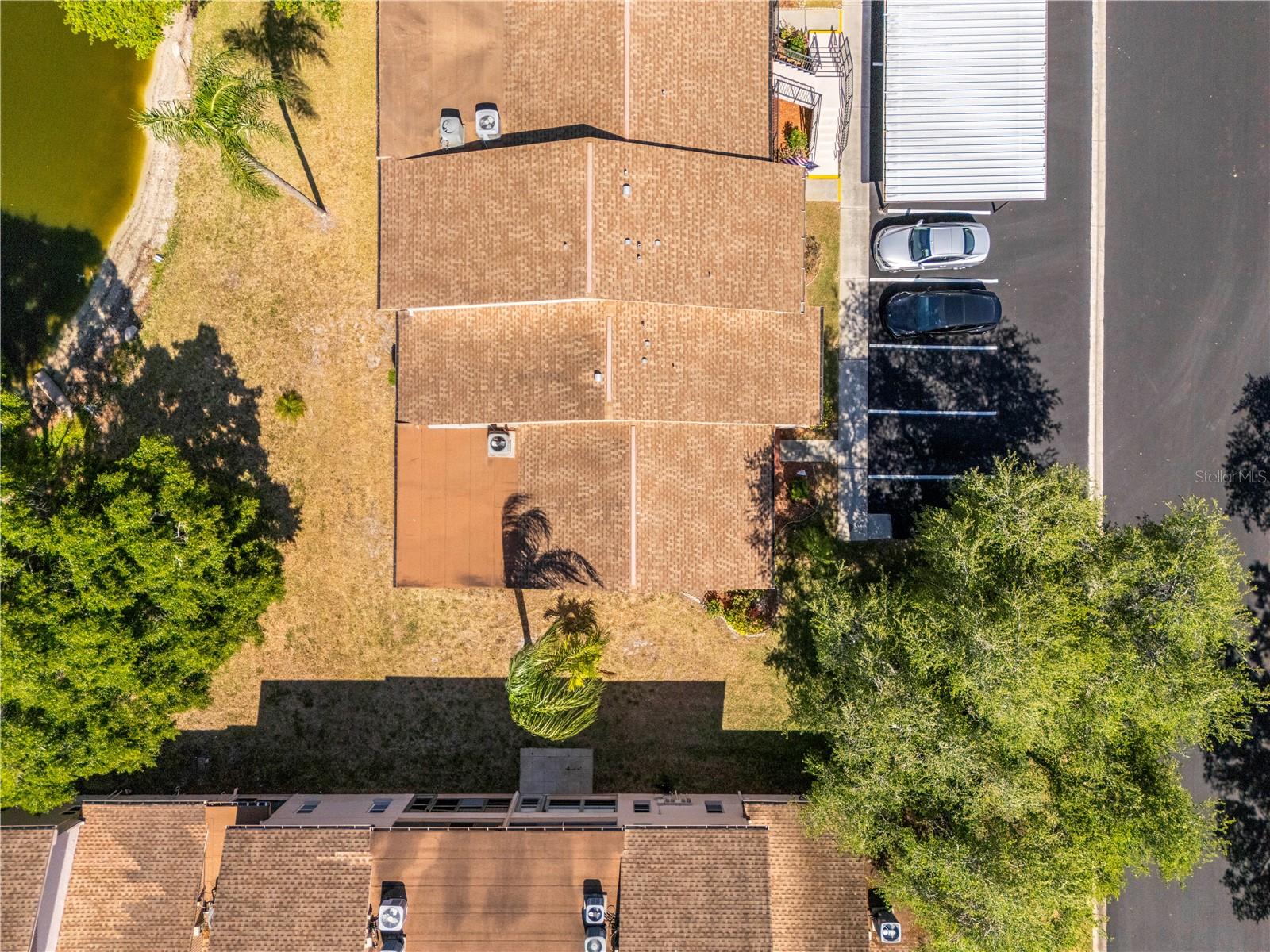 HOLIDAY LAKE VILLAS CONDO - Residential