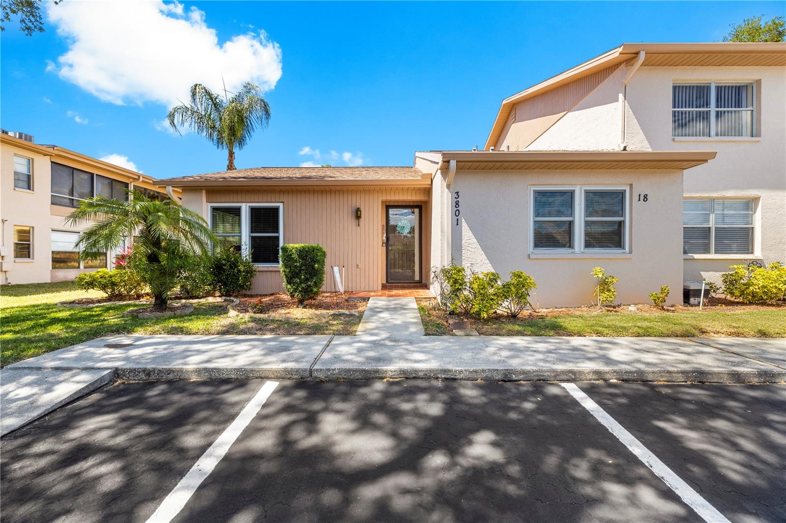 HOLIDAY LAKE VILLAS CONDO - Residential