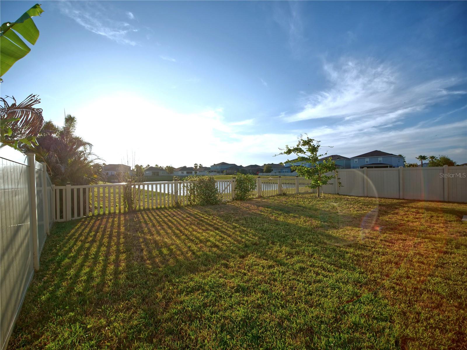 LUCAYA LAKE CLUB PH 4B - Residential