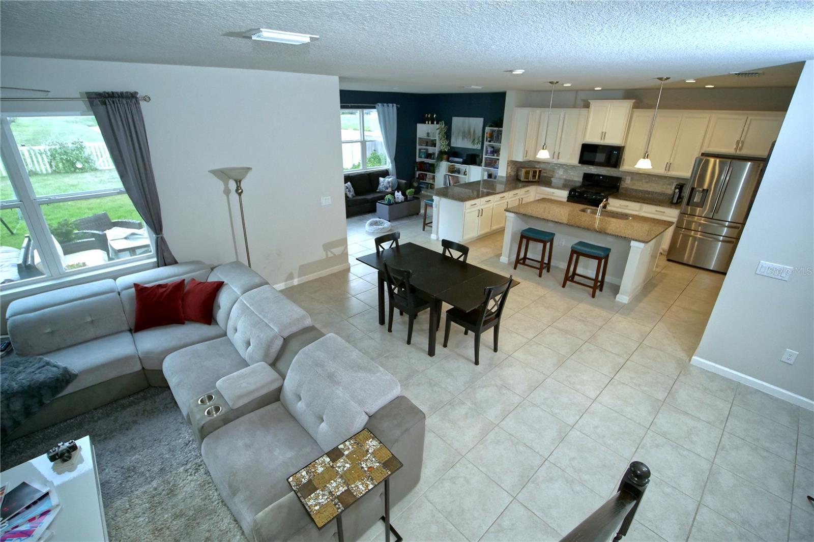 LUCAYA LAKE CLUB PH 4B - Residential