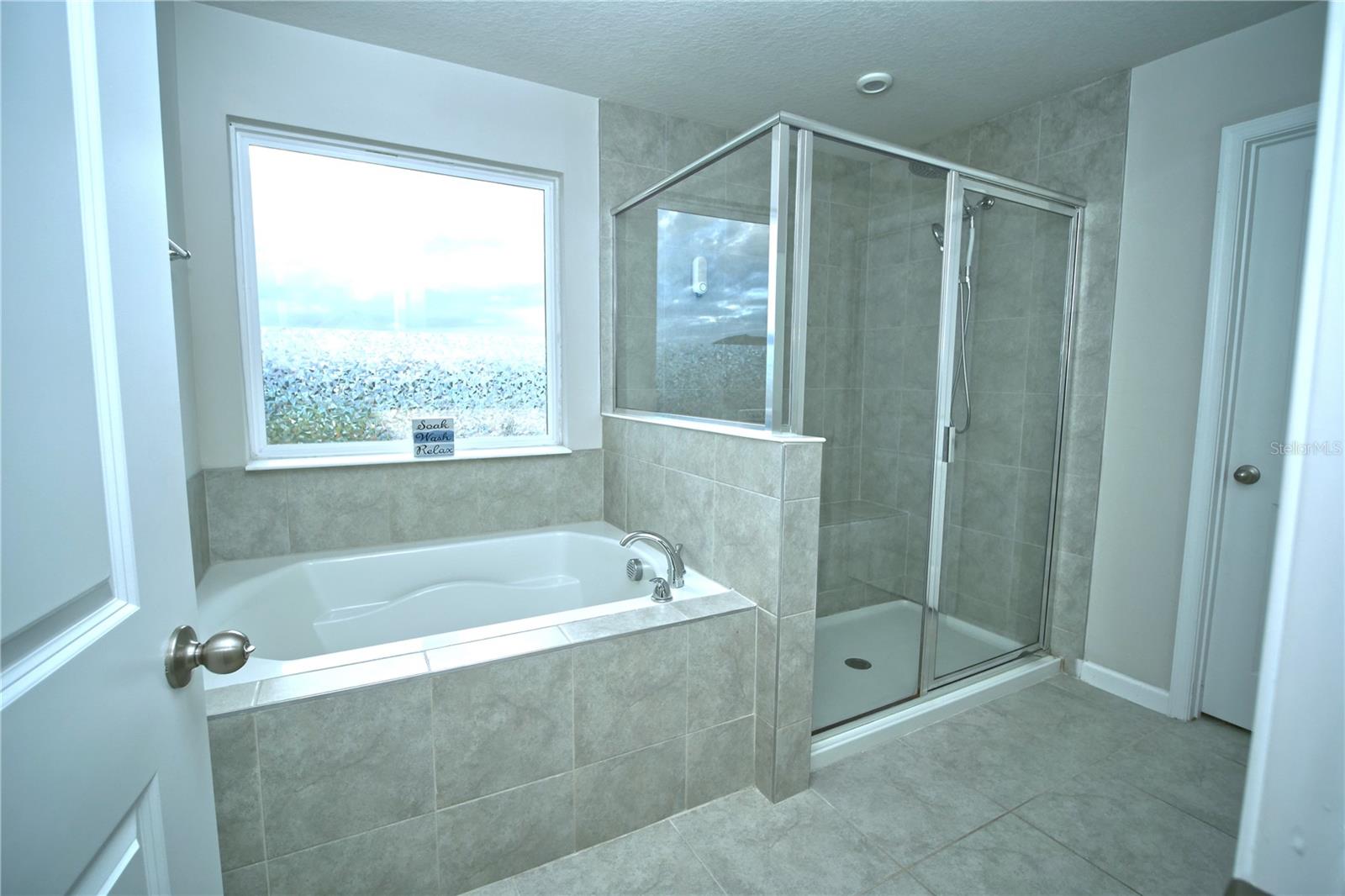 LUCAYA LAKE CLUB PH 4B - Residential