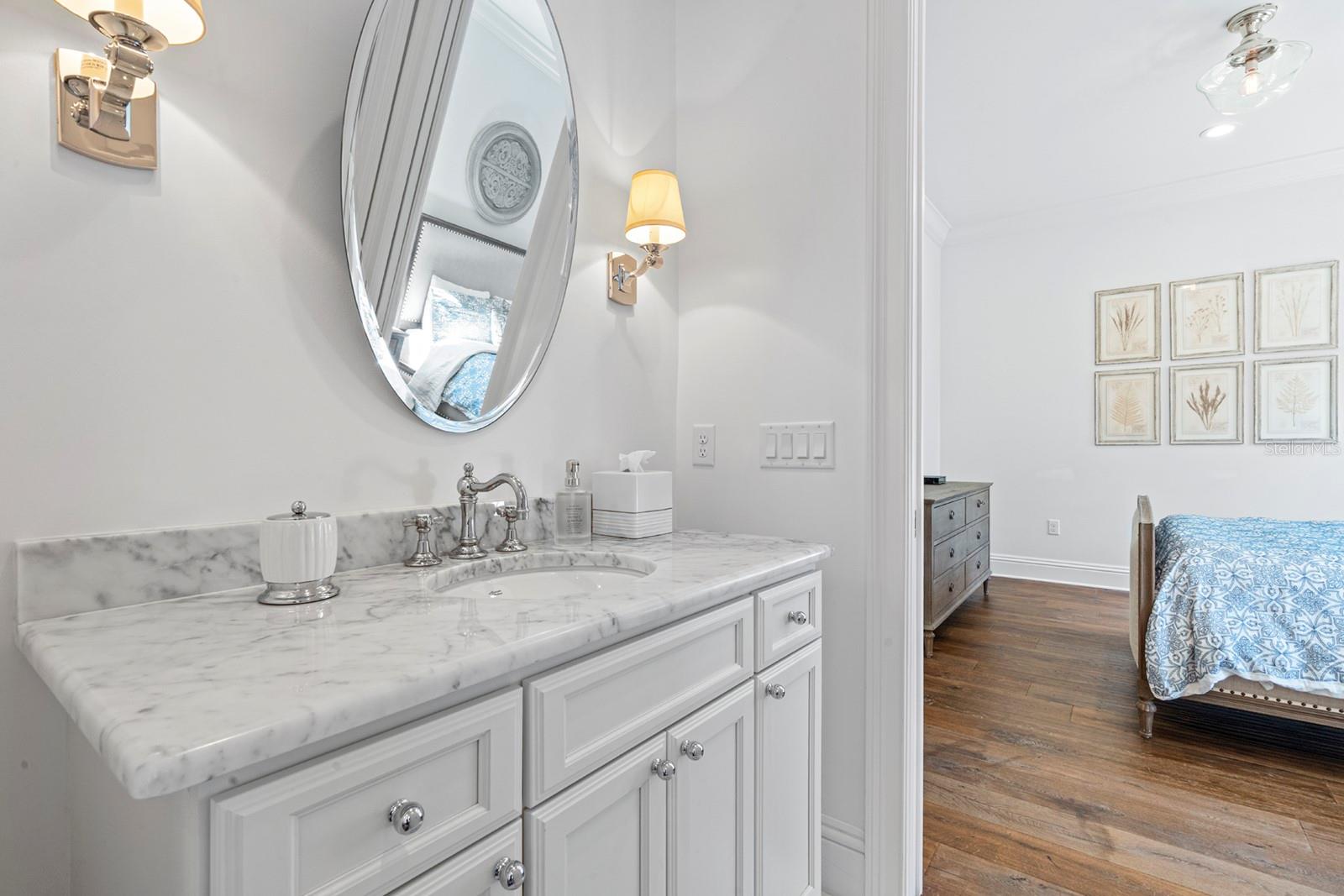 CHARMONT - Residential