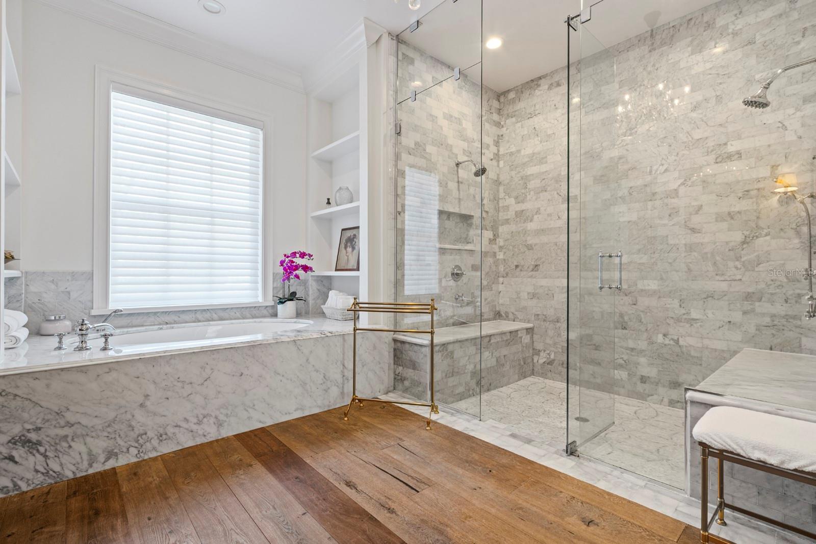 CHARMONT - Residential