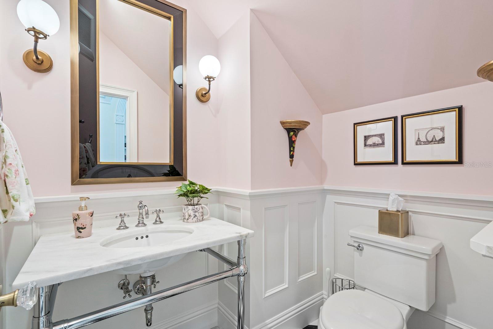 CHARMONT - Residential