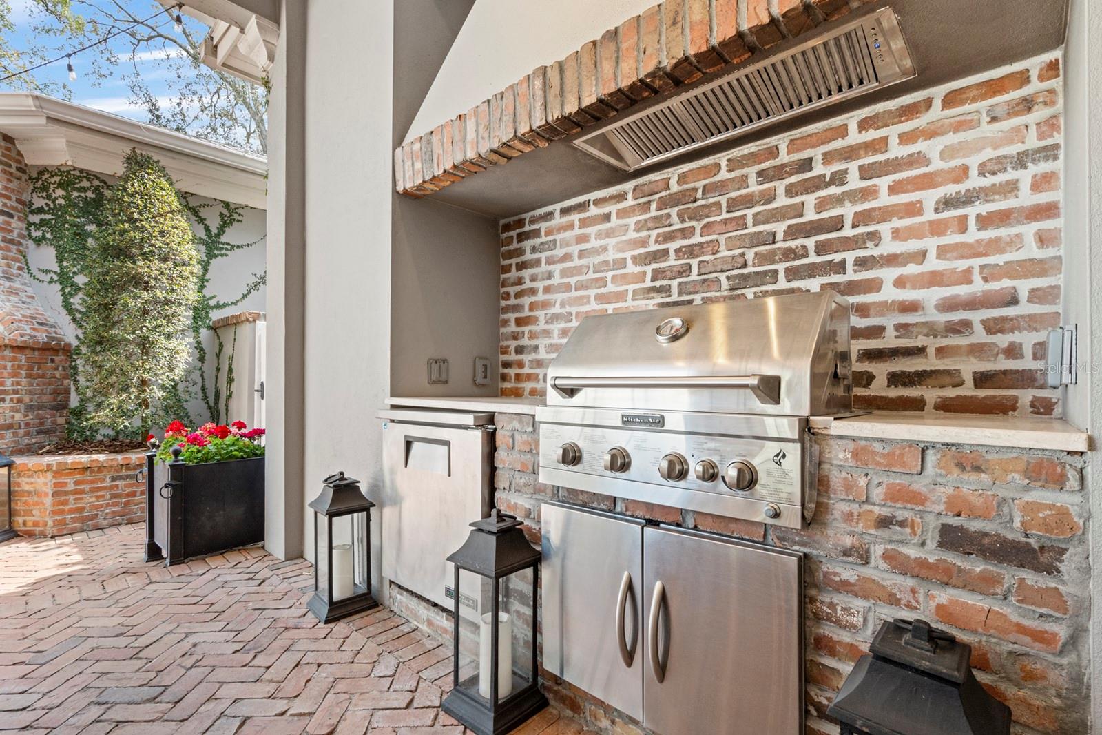 CHARMONT - Residential