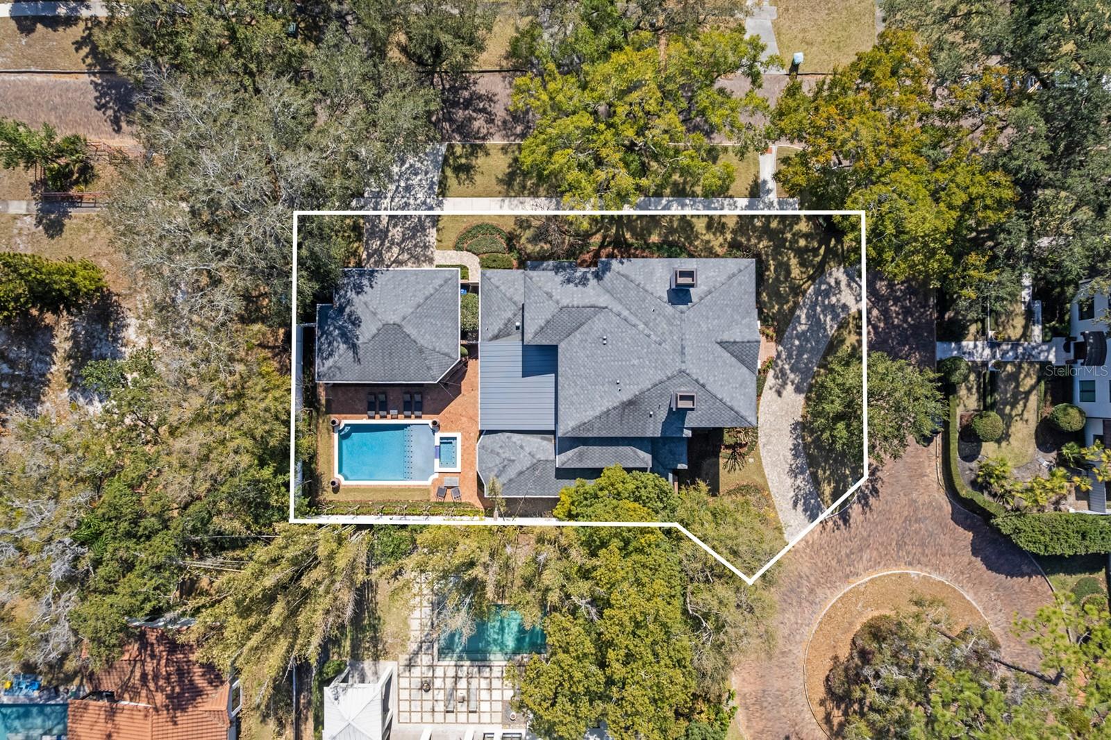 CHARMONT - Residential