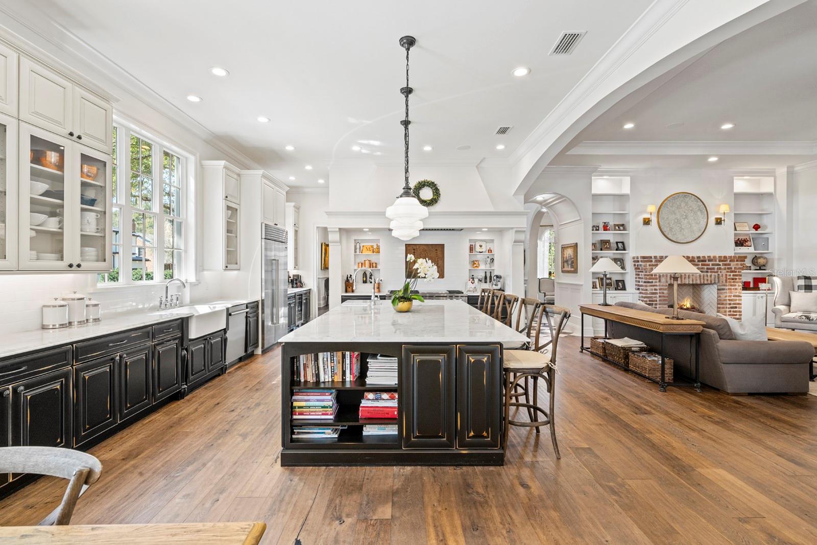 CHARMONT - Residential