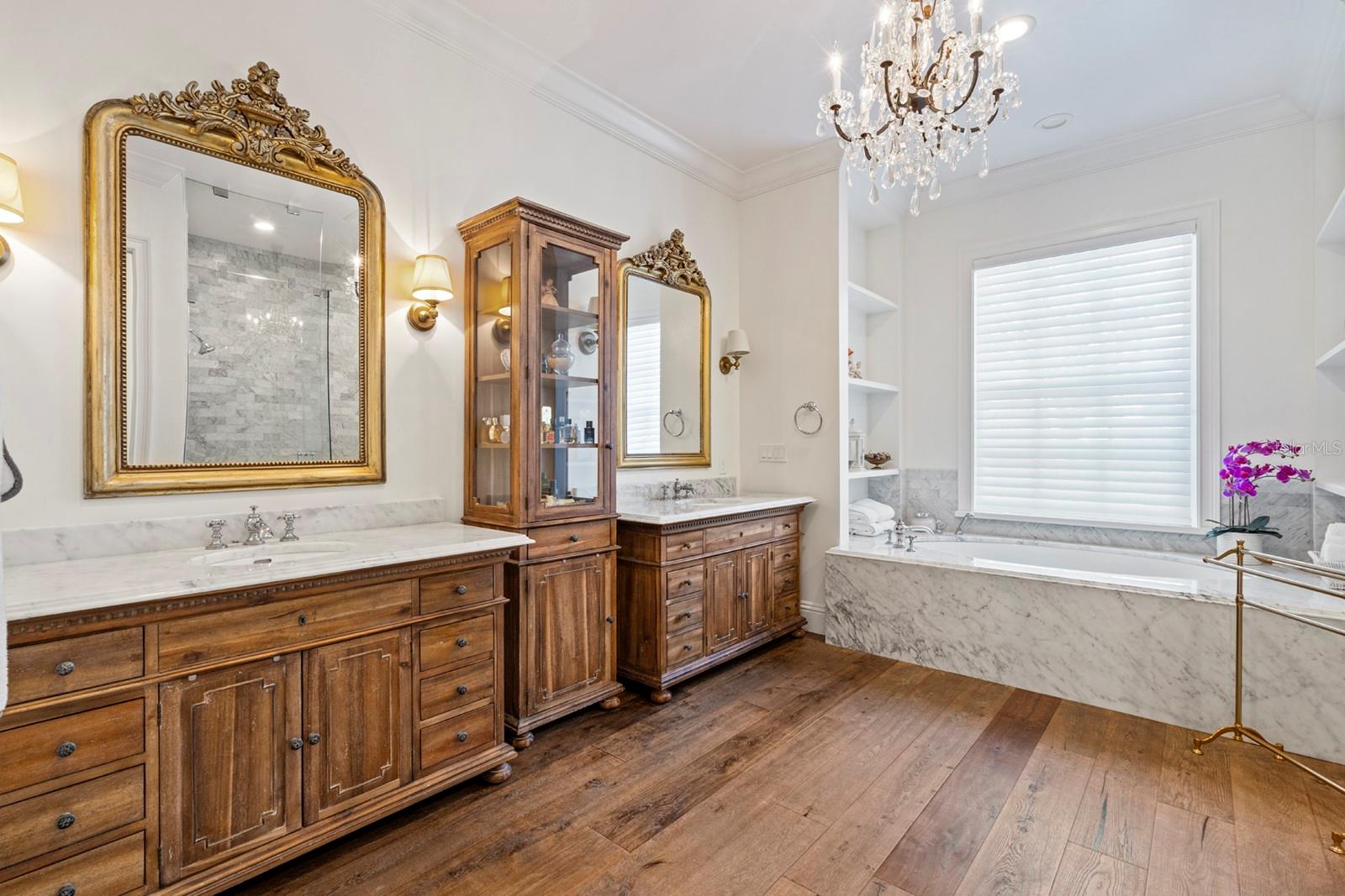 CHARMONT - Residential