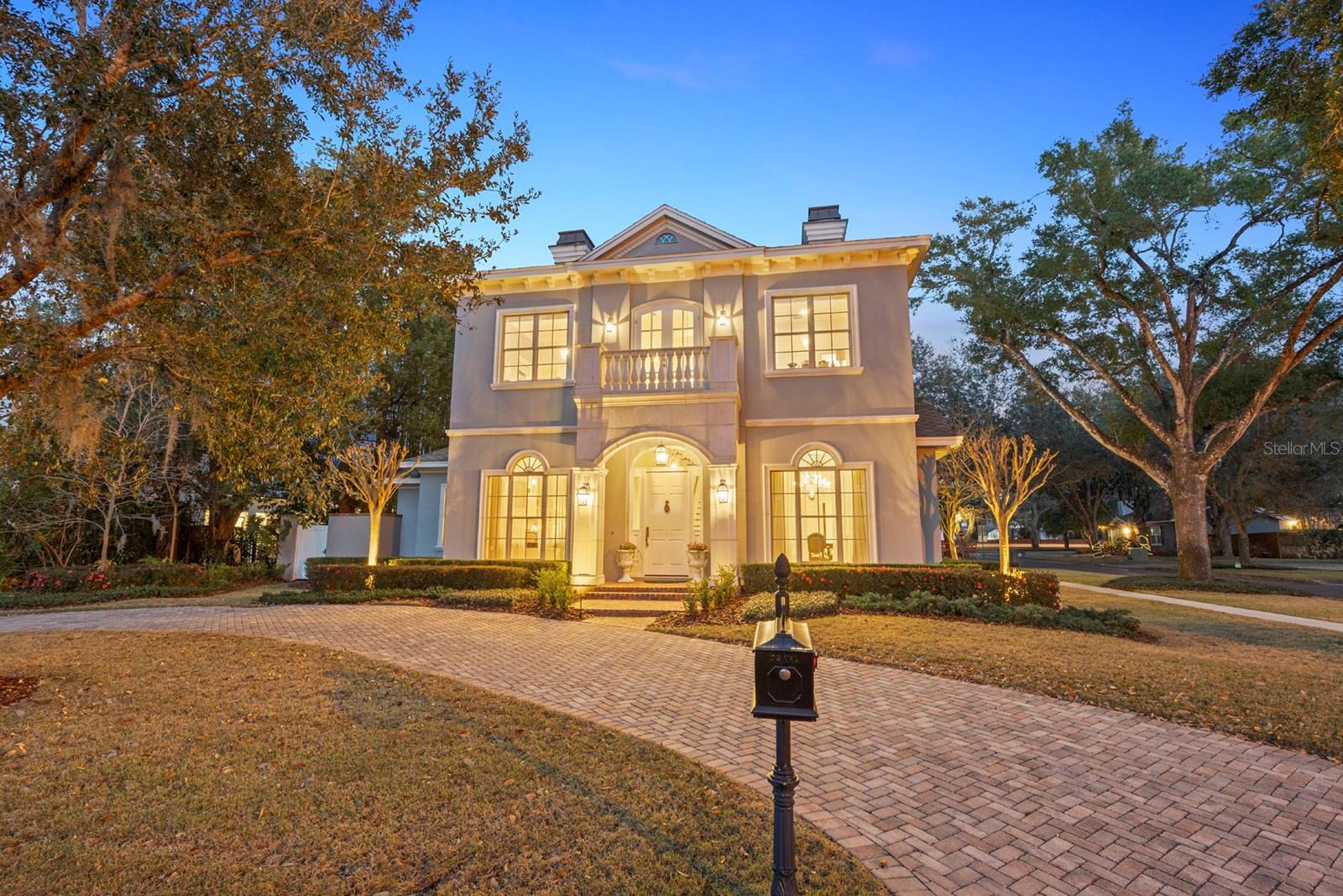 CHARMONT - Residential