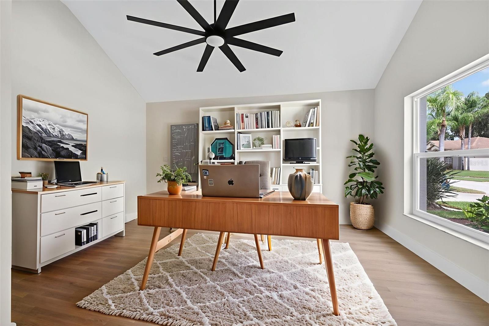 SOUTHERN OAKS - Residential