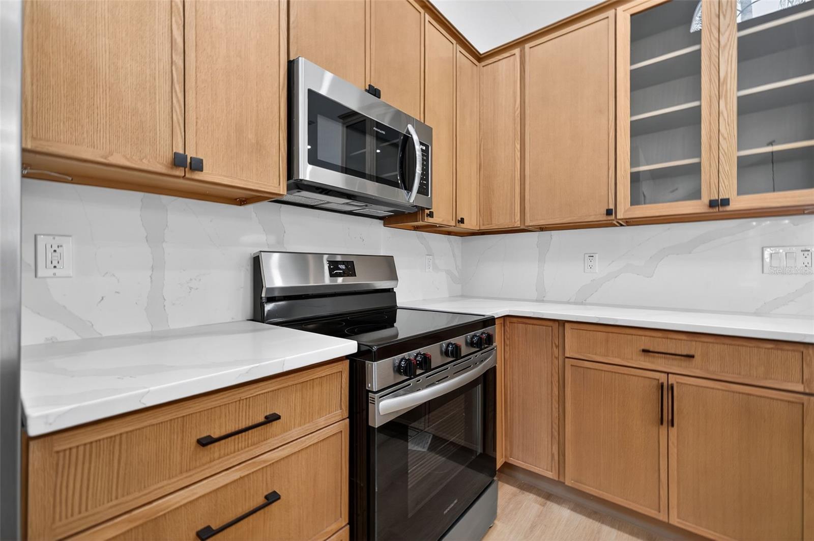 SOUTHERN OAKS - Residential
