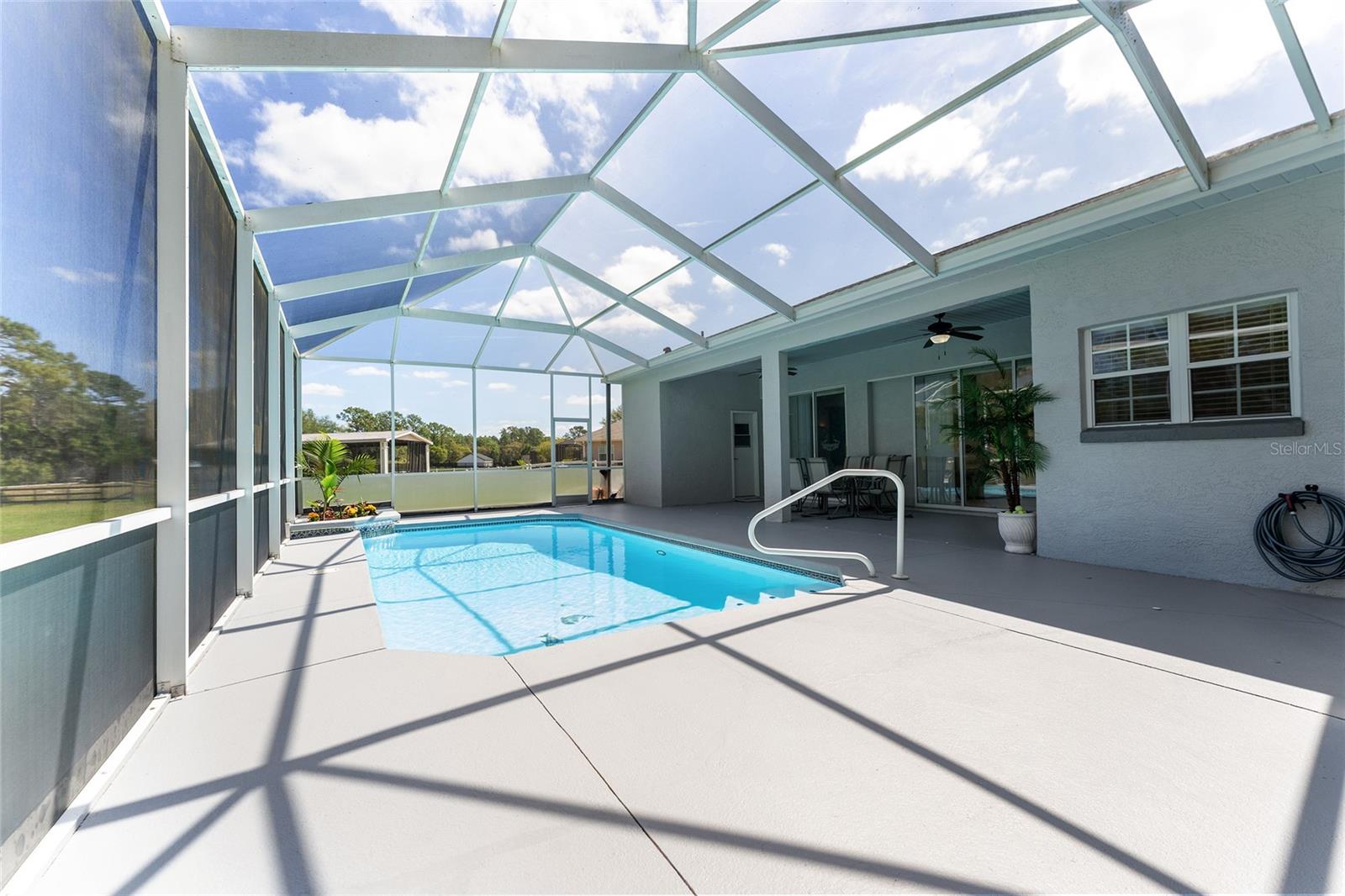 SILVER MDWS NORTH - Residential